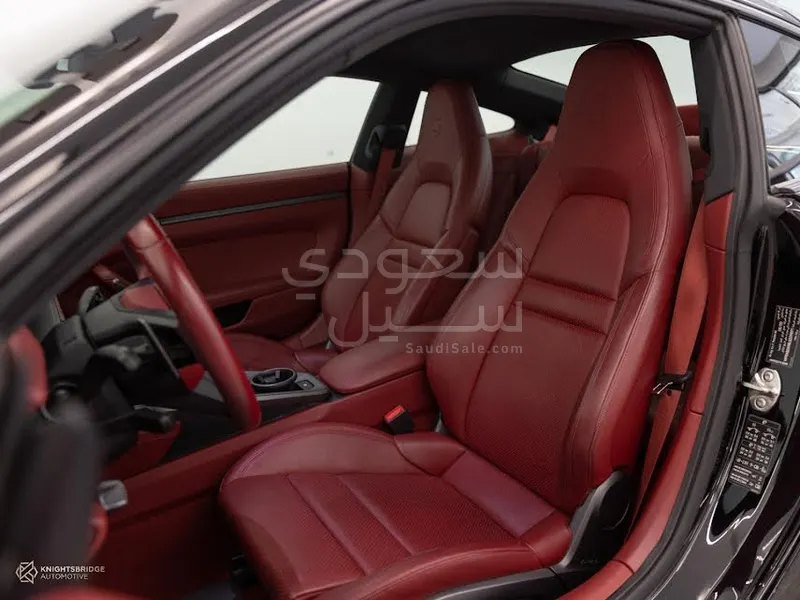 2020 Porsche 911 Carrera S