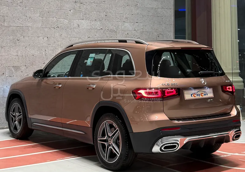 2022 مرسيدس - بنز جي إل بي 250
