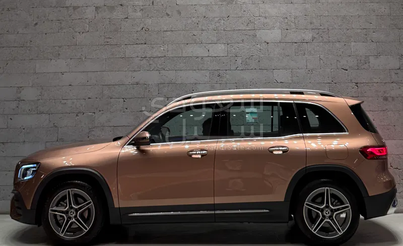 2022 مرسيدس - بنز جي إل بي 250