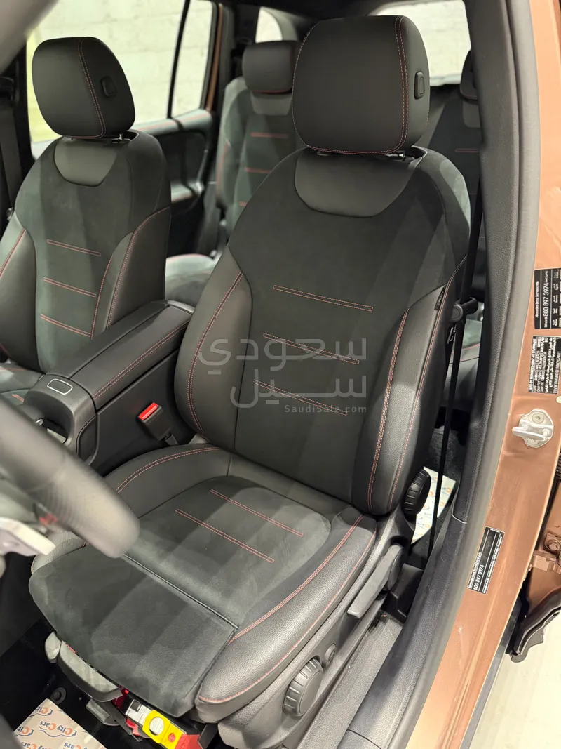 2022 مرسيدس - بنز جي إل بي 250