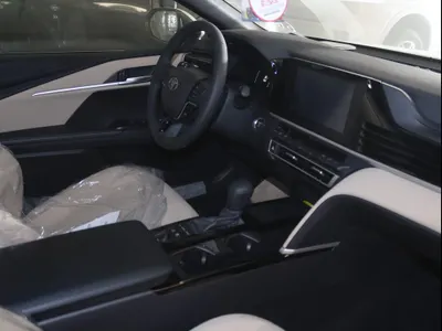 2025 تويوتا كامري