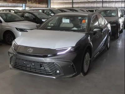 2025 تويوتا كامري