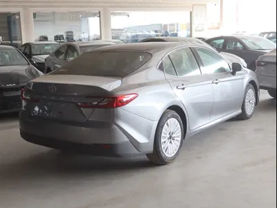 2025 تويوتا كامري