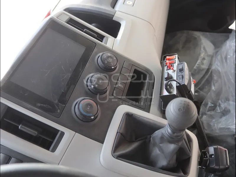 2025 تويوتا هايس