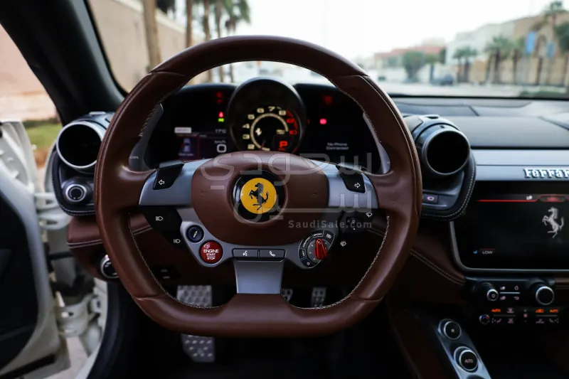 2017 Ferrari GTC4 Lusso