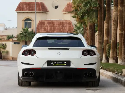 2017 Ferrari GTC4 Lusso