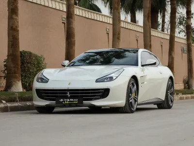 2017 Ferrari GTC4 Lusso