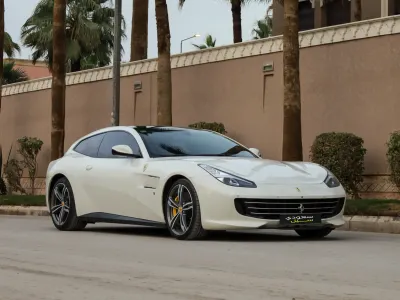 2017 Ferrari GTC4 Lusso