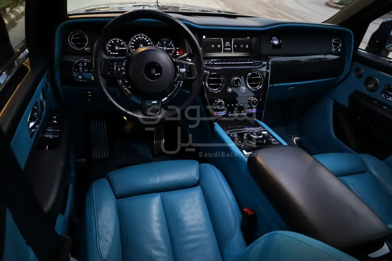 2023 Rolls-Royce Cullinan Black Badge