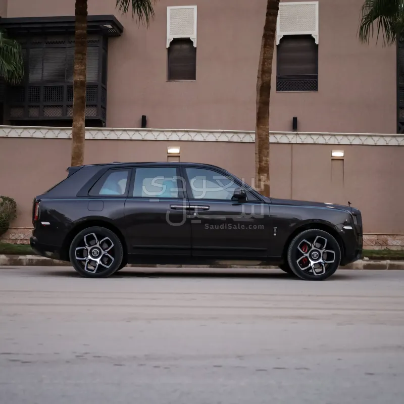 2023 Rolls-Royce Cullinan Black Badge