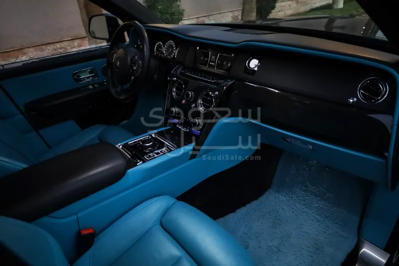 2023 Rolls-Royce Cullinan Black Badge