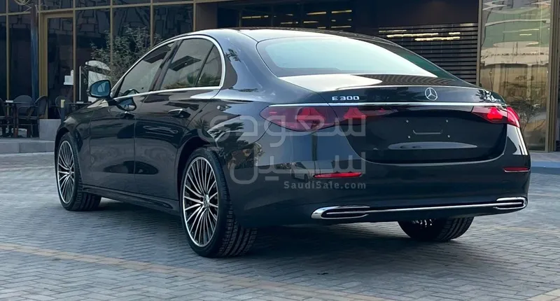 2024 Mercedes-Benz E 200