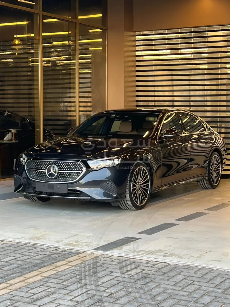 2024 Mercedes-Benz E 200