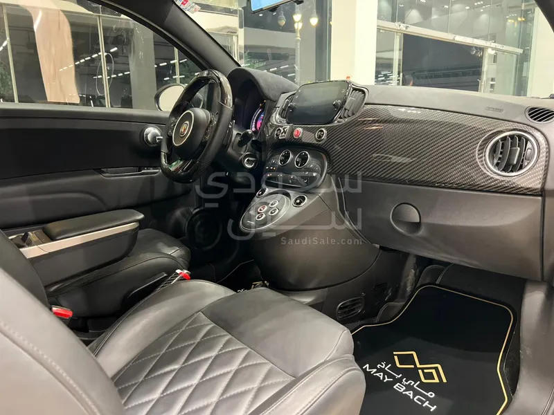 2023 فيات ابارث 595 كومبيتزيون