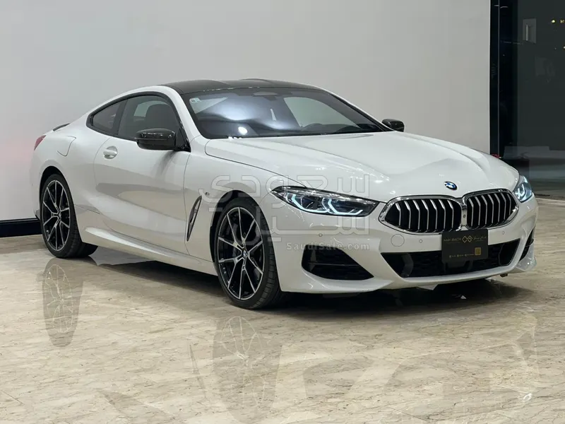 2020 BMW 8 Series 840i