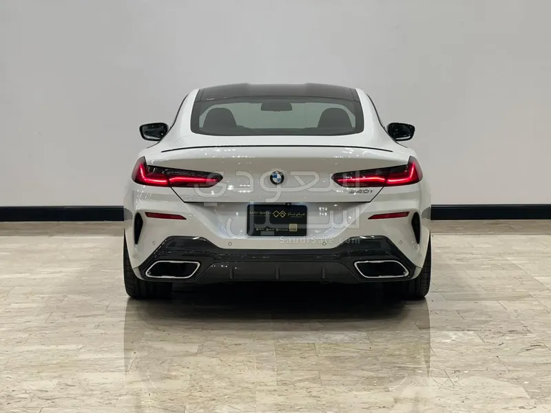 2020 BMW 8 Series 840i