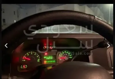 2013 فورد موتر هوم كارافان