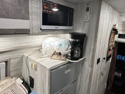 2013 فورد موتر هوم كارافان