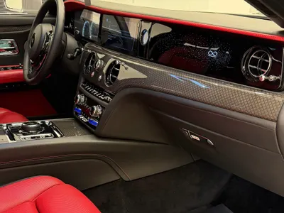 2023 رولز رويس قوست بلاك بادج