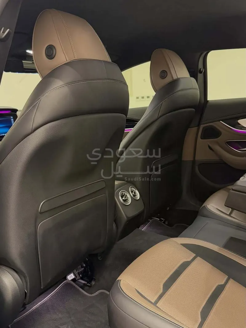 2020 مرسيدس - بنز جي تي 43 أي إم جي