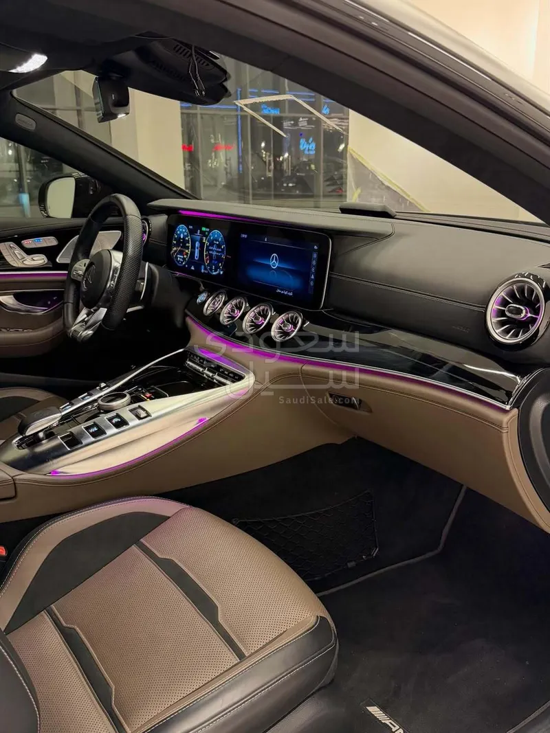 2020 مرسيدس - بنز جي تي 43 أي إم جي