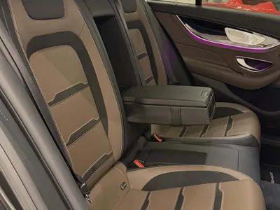 2020 مرسيدس - بنز جي تي 43 أي إم جي