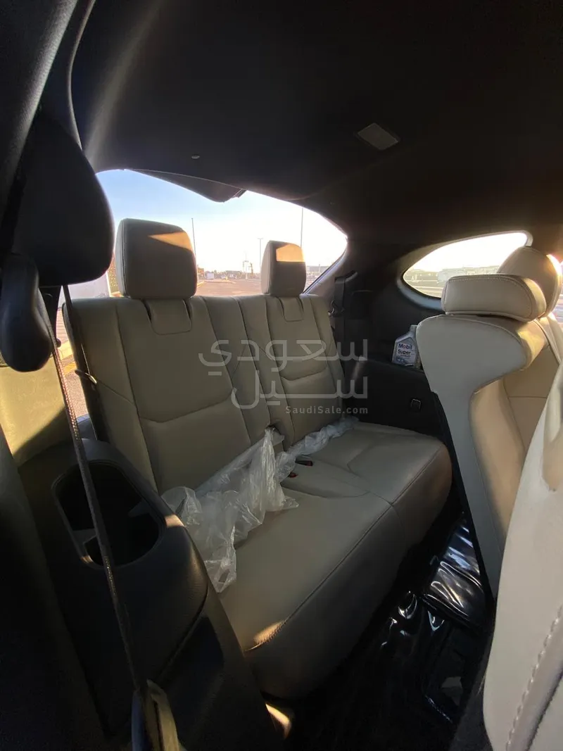 2017 مازدا سي اكس 9