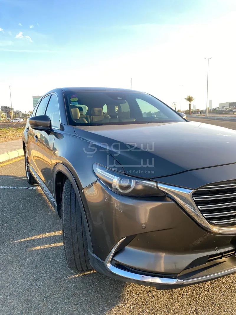 2017 مازدا سي اكس 9