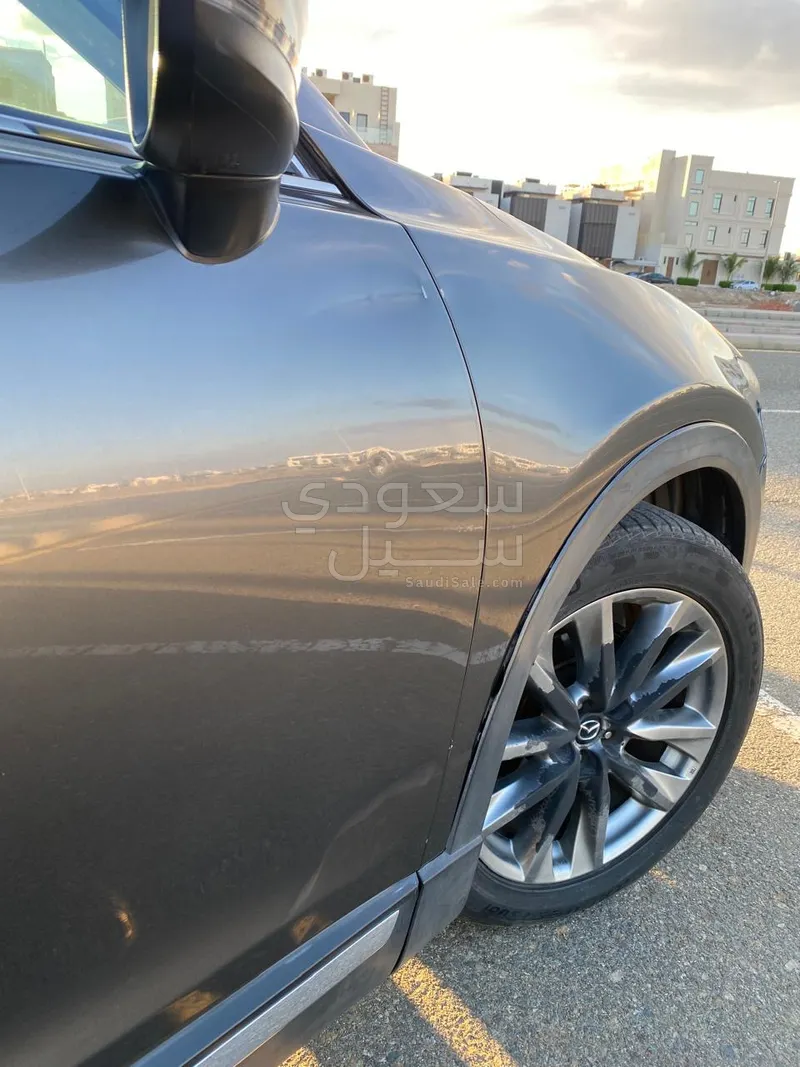 2017 مازدا سي اكس 9