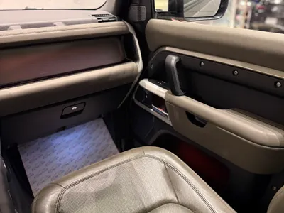 2022 لاند روفر ديفيندر اس اي