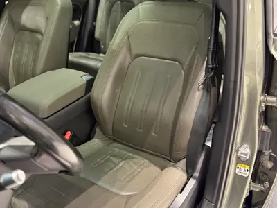 2022 لاند روفر ديفيندر اس اي