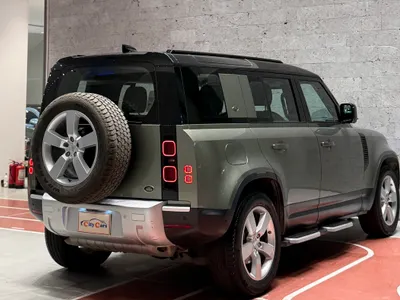 2022 لاند روفر ديفيندر اس اي