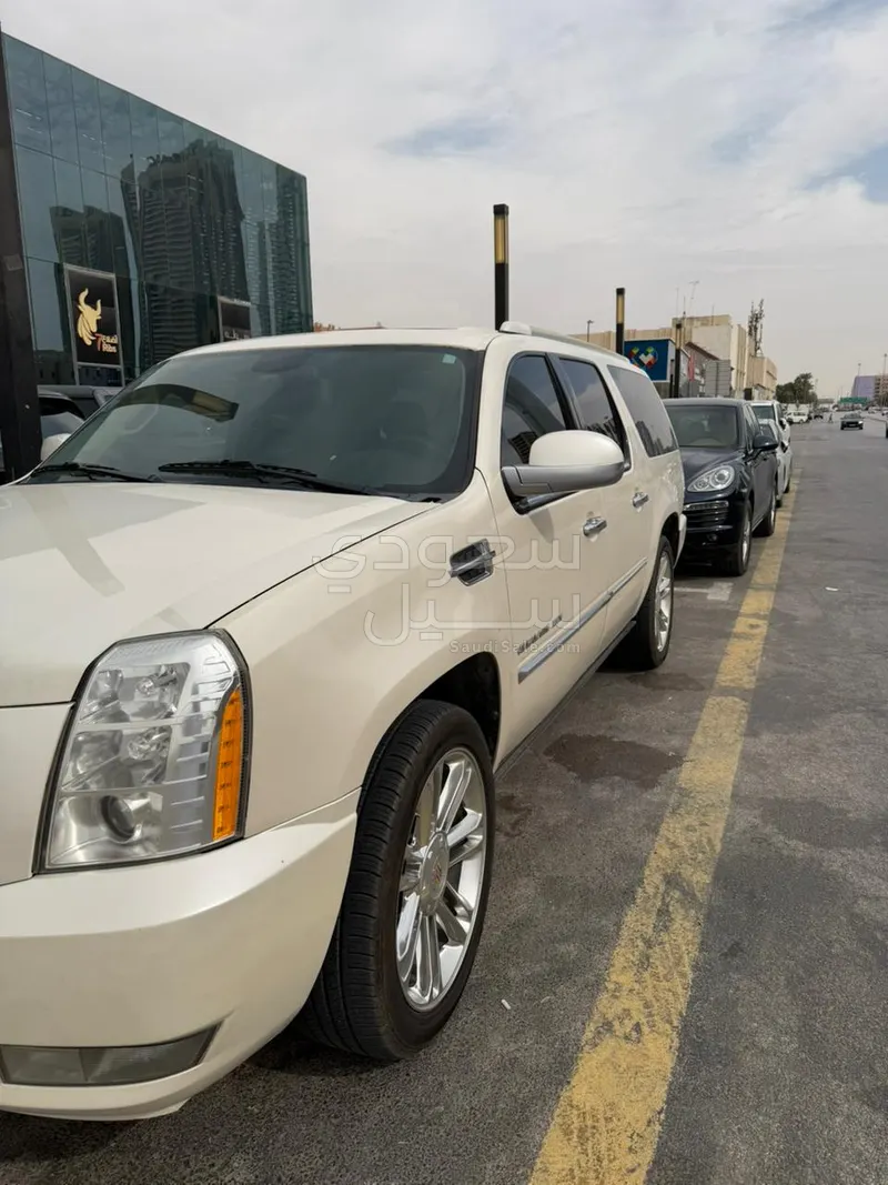 2012 Cadillac Escalade ESV