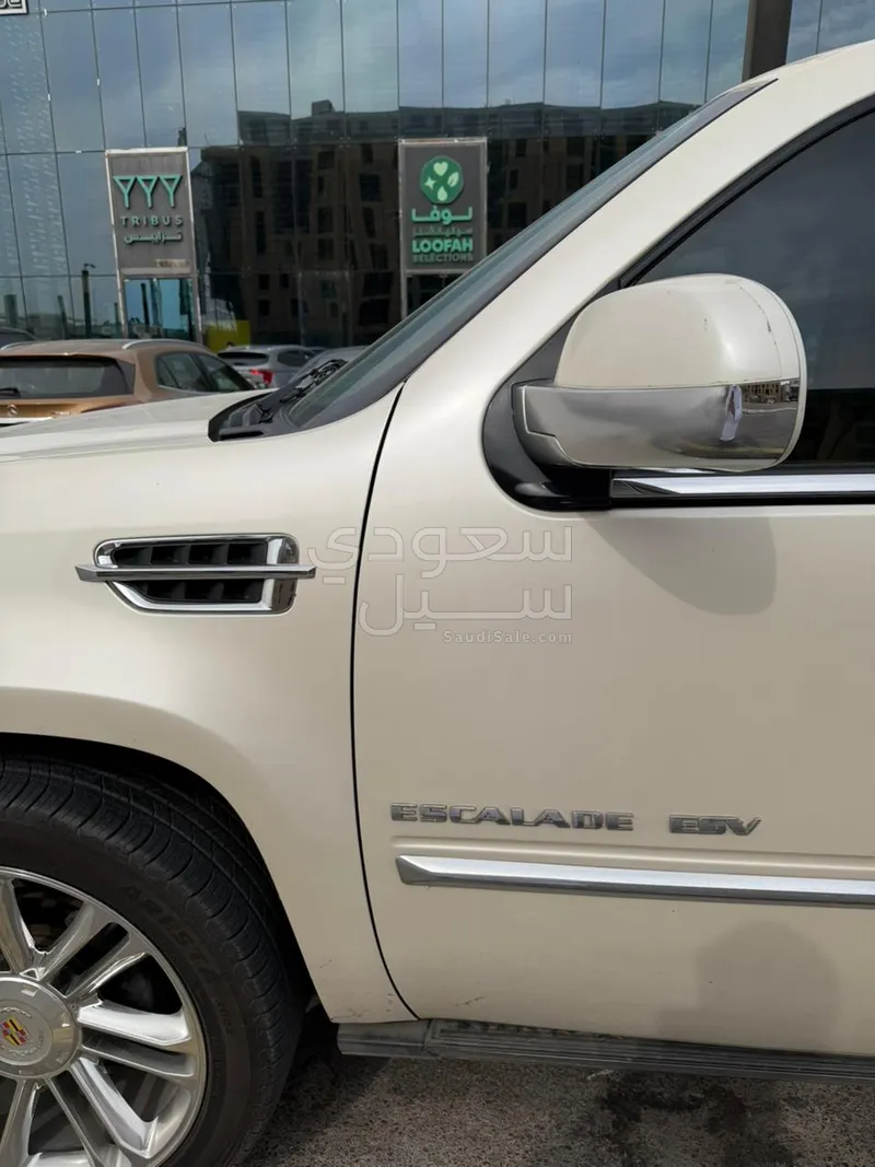 2012 Cadillac Escalade ESV