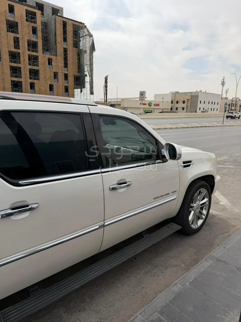 2012 Cadillac Escalade ESV