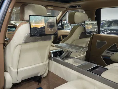 2025 Land Rover Range Rover SV Autobiography