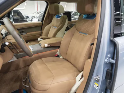 2025 Land Rover Range Rover SV Autobiography