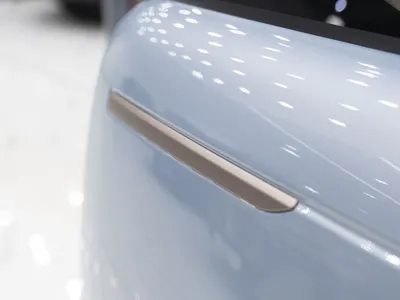 2025 Land Rover Range Rover SV Autobiography