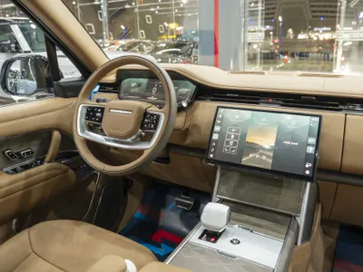 2025 Land Rover Range Rover SV Autobiography