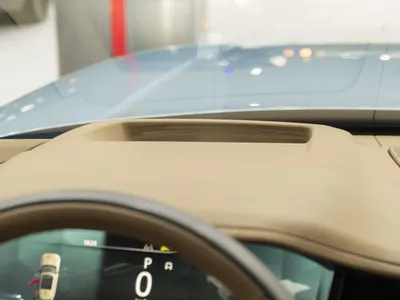 2025 Land Rover Range Rover SV Autobiography