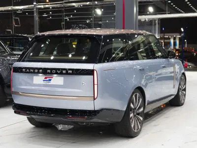 2025 Land Rover Range Rover SV Autobiography