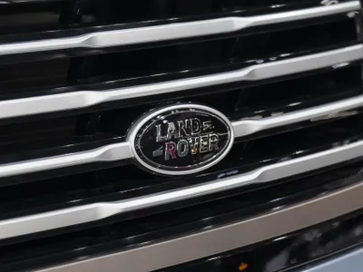 2025 Land Rover Range Rover SV Autobiography