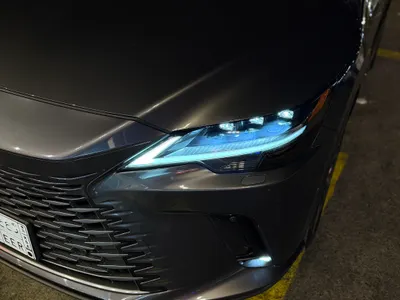 2024 لكزس أر إكس 350