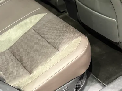 2024 لكزس أر إكس 350