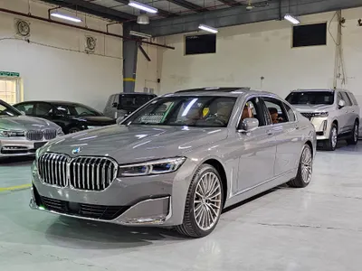 2022 بي ام دبليو الفئة السابعة 750 إل أي