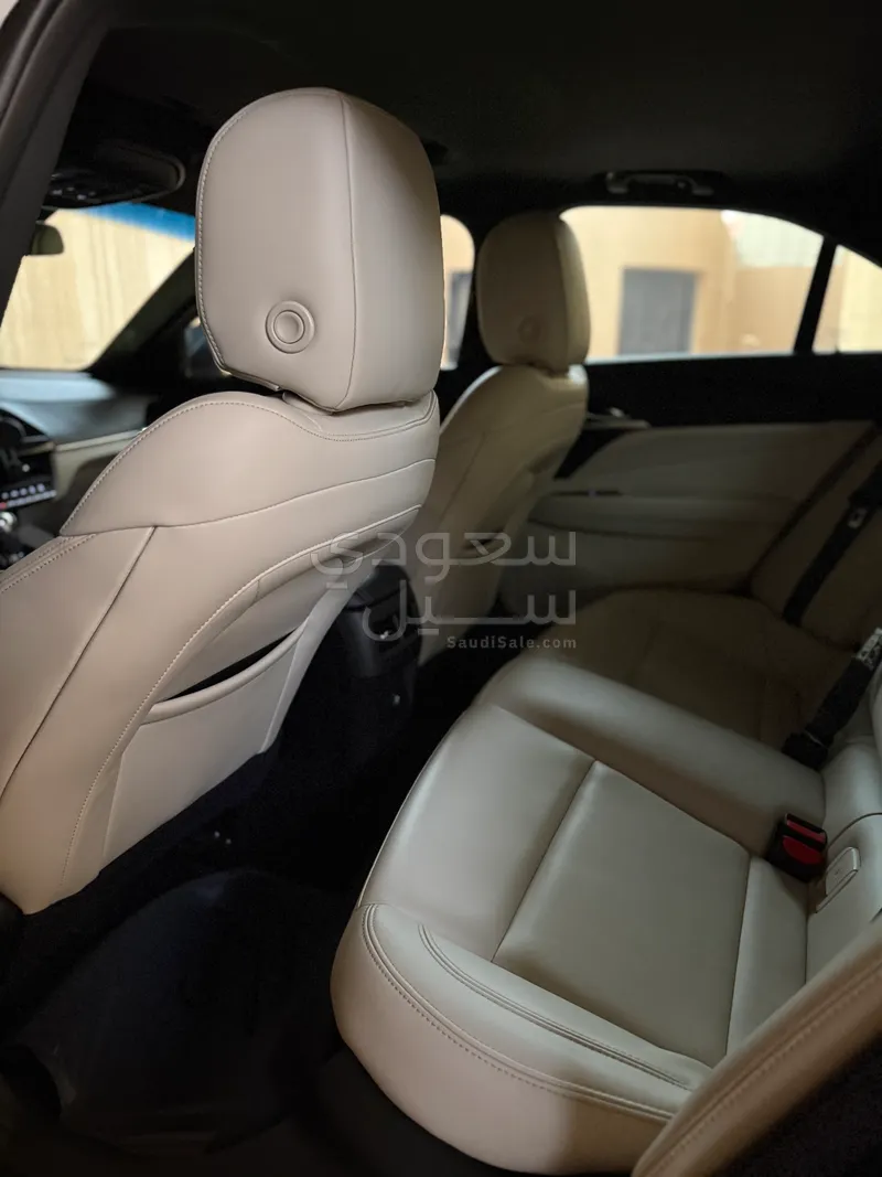 2020 كاديلاك سي تي 4