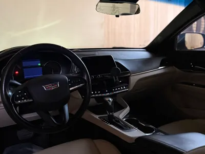 2020 كاديلاك سي تي 4