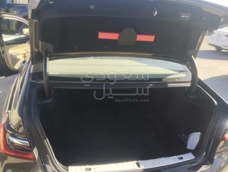 2020 BMW 7 Series 730Li