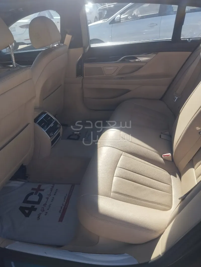 2020 BMW 7 Series 730Li