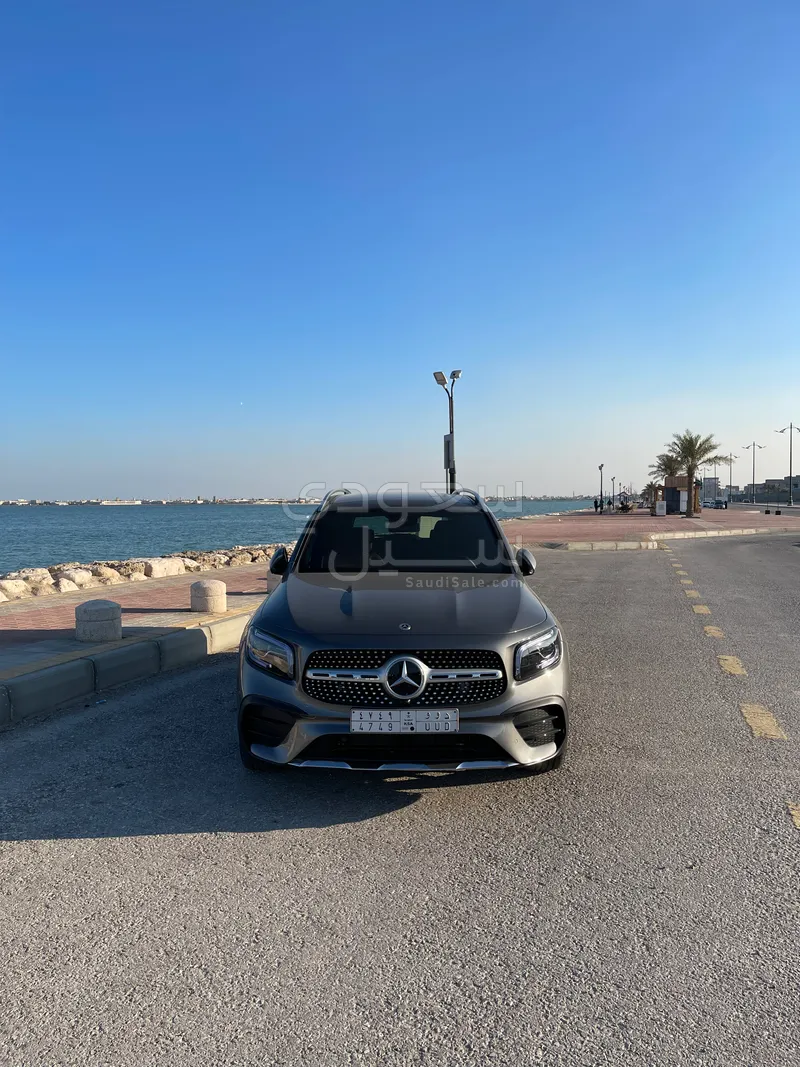 2021 Mercedes-Benz GLB 200